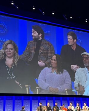Jake Borelli Instagram - Thank you #PaleyFest and @abcnetwork for bringing the whole #greys family together this weekend :) Raise your hand if you were there!!! 👋🏼 We loved seeing you!