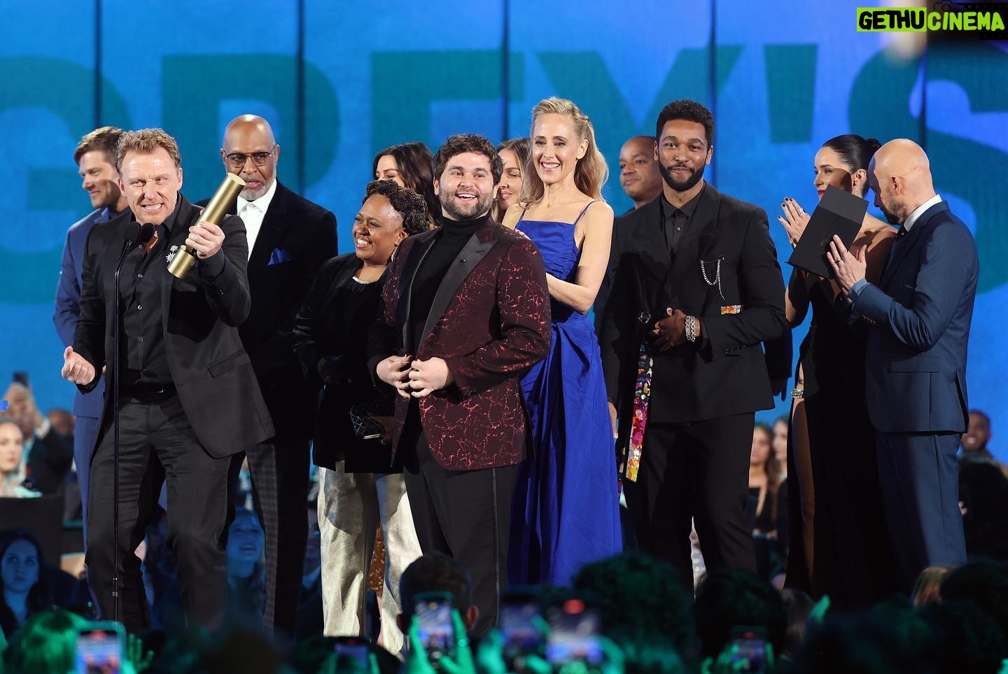 Jake Borelli - 19.9K Likes - We WON! #BestTvShow of 2023 ✨All because of you guys :) Thank you thank you! #peopleschoiceawards #greysanatomy