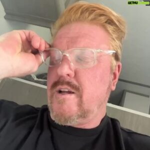 Jake Busey Instagram - Going to work on a film ! Happy Monday 🤘🏼😎🤘🏼