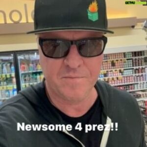 Jake Busey Instagram - Vote Newsom!!!!