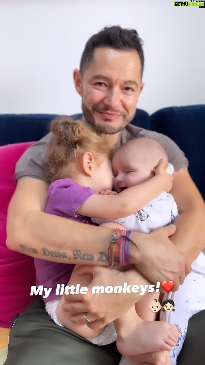 Jake Graf - 3.9K Likes - Our beautiful little monkeys. As a trans man, I never in my wildest dreams imagined I would have this. 🙏🏼
#love #lucky #baby #toddler #parent #dad #father #trans #transdad #surrogacy #lgbt #hope #ftm #transgender