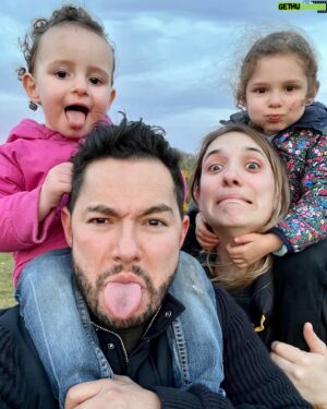 Jake Graf Instagram - Just back from a fab few days at @awayresortsholidays  in the New Forest with Hannah and the kids.👩🏼‍🤝‍👨🏻👶🏻👧🏻

This was my first EVER UK staycation and we all had a blast. 

Alpaca walking and arts and crafts and long walks and pony spotting and lunches in the sunshine and soft play and playgrounds and even a couple of hours in the pub with Hannah, thanks to her parents!🥳

We stayed at Sandy Balls (chortle!) and they're located UK wide. We'd defo head back in the Summer!😎

#holiday #staycation #uk #easter #break #family #fun #parenting #kids #cutekids #alpaca