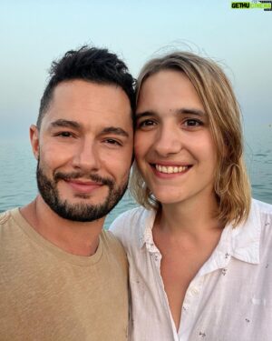 Jake Graf Instagram - Spain was an absolute blast and a few days post vacation the incessant questions and demands for attention have simply become blissful memories of two euphoric little girls in their element, curious about the world around them.😊👶🏻👧🏻

Hoping for a long, warm Summer in London and more discoveries with our little adventurers.❤️

#sun #smile #family #love #beautiful #mum #dad #parenting #holiday #travel #spain