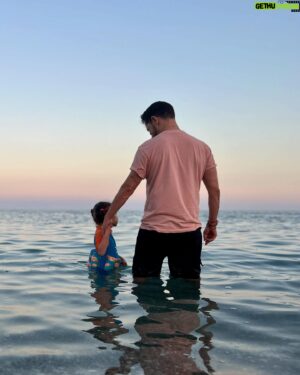 Jake Graf Instagram - Spain was an absolute blast and a few days post vacation the incessant questions and demands for attention have simply become blissful memories of two euphoric little girls in their element, curious about the world around them.😊👶🏻👧🏻

Hoping for a long, warm Summer in London and more discoveries with our little adventurers.❤️

#sun #smile #family #love #beautiful #mum #dad #parenting #holiday #travel #spain