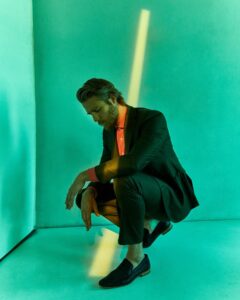 Jake McDorman Instagram - 🌿🌱🌺🌱🌿
• GQ // Mexico •
📷 @stormshoots 
💄 @caitlinkrenzbeauty 
• link in story •