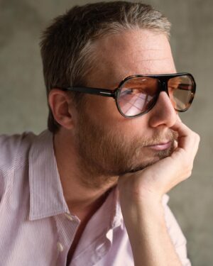 Jake McDorman Instagram - Link in story @1883magazine 
@raenbadua 📸
@luca__kingston 🧵
@beautybycrystal 💄