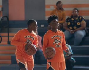 Jalyn Hall Instagram - Who’s watching @thecrossoverseries?????
Hit me up, lmk ur thoughts 
All episodes now streaming on @disneyplus #brothers #filthy #jb #fyp #thecrossover