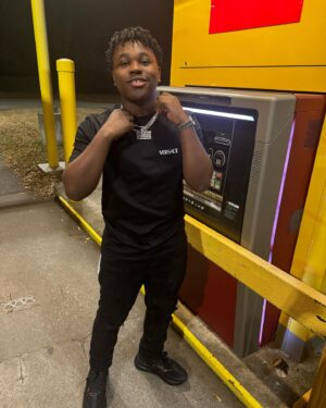 Jalyn Hall Instagram - W night 🐐#happybirthdayPoloG #latenights #newyearnewadventures #bmb