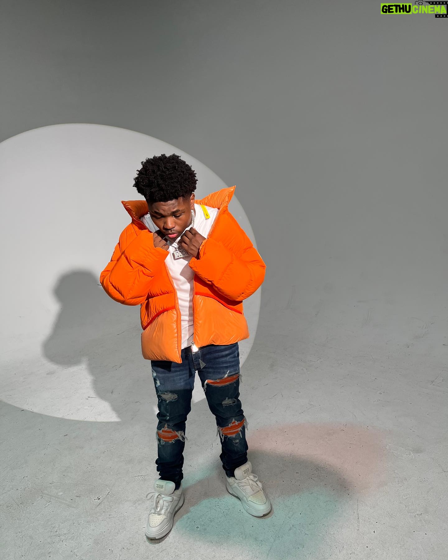Jalyn Hall - 6.3K Likes - “Non stop motion” #grinding #wegotmotion🤫💰 #stillbusy #1of1