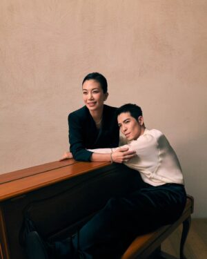 Jam Hsiao Instagram - 認識她之後
我變成大家認識的我
❤️七夕情人節快樂❤️ ​​​

《V MAGAZINE》
