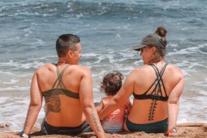 Jamaica Heolimeleikalani Osorio Instagram - Happy anniversary to @malialia— my love, my partner, and the woman who made me a māmā. Forever grateful for who you are to me, our ‘Ohana, and our lāhui. Looking forward to the many years to come ❤️

📸 @pachamamacreative