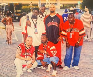 Jamel Shabazz Instagram - Frozen moments in time.
The 2000s
Group sessions. 
#groupshots 
#snapshots
#crews
#faces 
#photography 
#photos 
#groupphotos 
#streetphoto 
#streetportraiture 
#jamelshabazz 
#jamelshabazzarchive