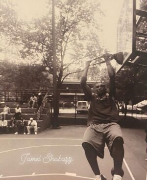 Jamel Shabazz Instagram - AND1 Players showing & proving.
Ruckers Park, Harlem. 2003.
#and1 
#and1basketball 
#and1mixtape 
#basketball 
#ruckerspark 
#streetbasketball 
#sport 
#photography 
#photosoftheday 
#streetphotography 
#jamelshabazz 
#jamelshabazzarchive