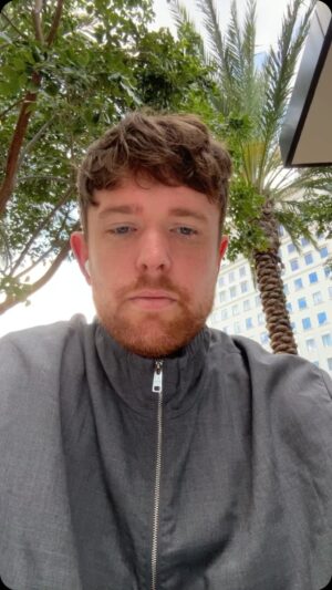 James Blake Instagram - Ok, so for the first time I’m going to be releasing from my vault of unreleased music

We are launching @vaultdotfm to show music has inherent value beyond just exposure

Go to vault.fm/jamesblake to subscribe

Hope you like what you hear. A glimpse of what’s to come x