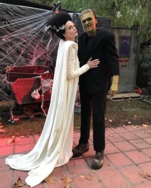 James Cameron Instagram - Check out my hot bride @suzyamiscameron. Her book The OMD Plan is selling out. Big thanks to @oprah for the 30 day @omd4theplanet challenge and moving the needle on climate change.  Link to the book in my bio.