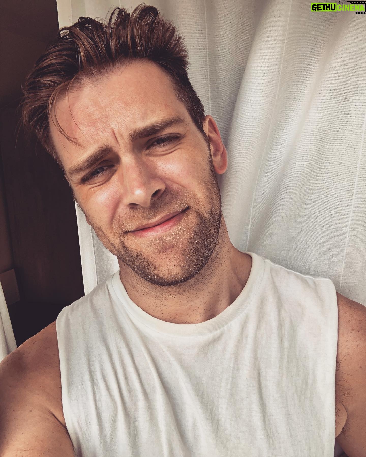 James Cooper - 5.3K Likes - ☀️ 🌊 🌪