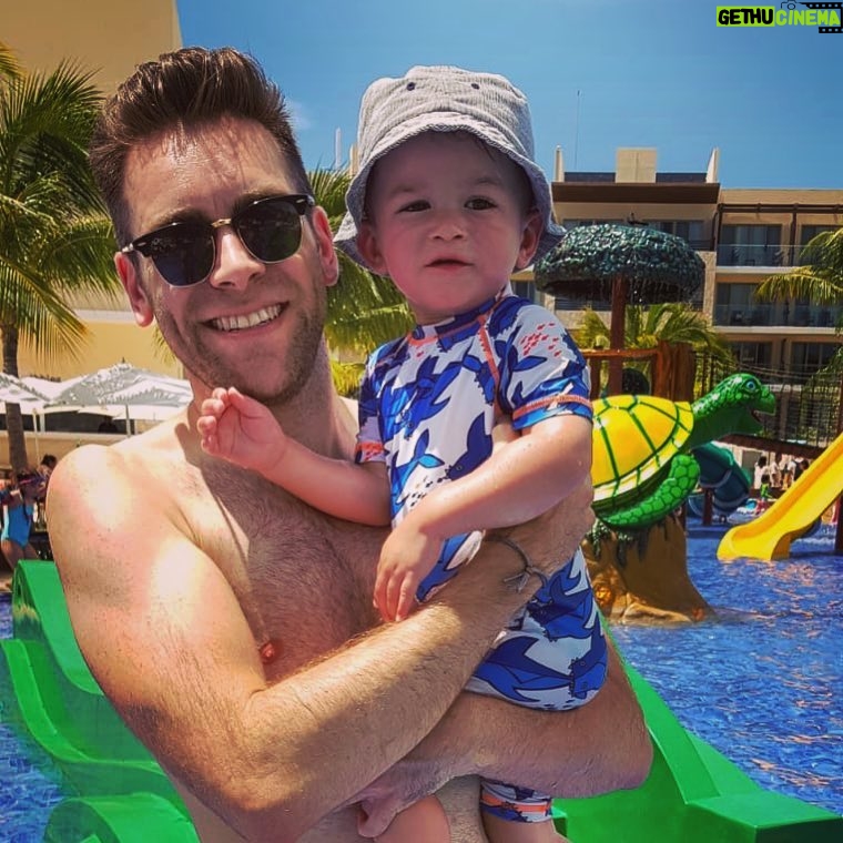 James Cooper - 2.4K Likes - The kids pool is lit af
