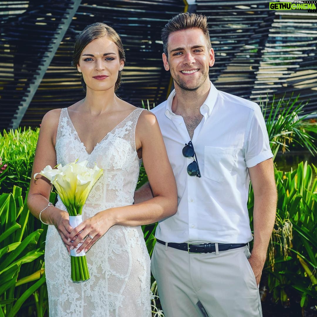 James Cooper - 4.8K Likes - How was my sister’s wedding two weeks ago already?! She looks a million dollars, which, at current exchange rates, is £783,945