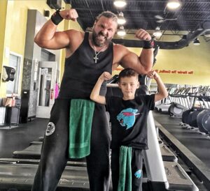 James Cox Instagram - Friday pump day with my son Corbin 😂💪

#dad #son #workout #fitness #springfitness