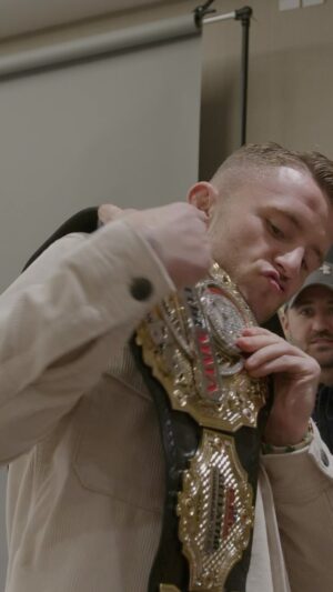 James Gallagher Instagram - “Be better bouncing off his head though!”😳

James Gallagher reviews the new belt and gloves for the 𝙉𝙀𝙒 𝙀𝙍𝘼 of MMA! 🔥

#BellatorBelfast Fight Week Vlog Episode 2 is live now. Click the link in bio 👈

#BellatorBelfast | Friday March 22 | SSE Arena, Belfast 🎟️ On Sale NOW. Link in bio