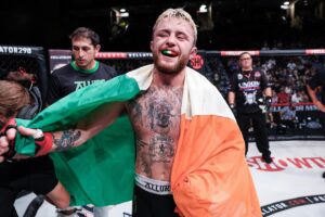 James Gallagher Instagram - Just skipped the whole division, try do something about it 🇮🇪👑