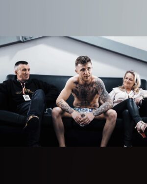 James Gallagher Instagram - I’m rich rich these days. Rich with love the kind people dream of ❤️ once we have each other we have everything 🙏🏻