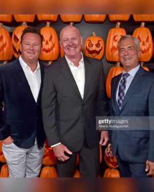 James Jude Courtney Instagram - One year (and a day) since Halloween Ends premiered. What a journey, so grateful for my intensely talented Halloween family 🎃