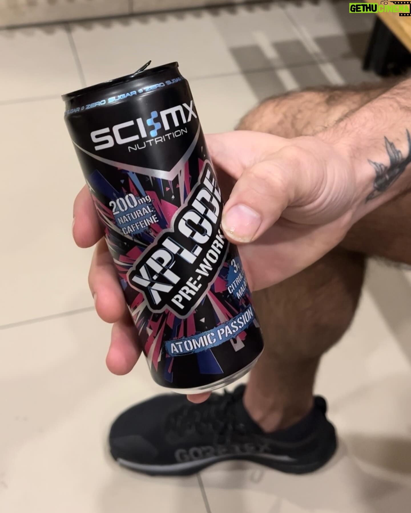 James Lock - 22K Likes - Giving my Sunday morning workout a jumpstart using @scimx xplode 💥
-
#scimx #strongerwithscimx #24KME