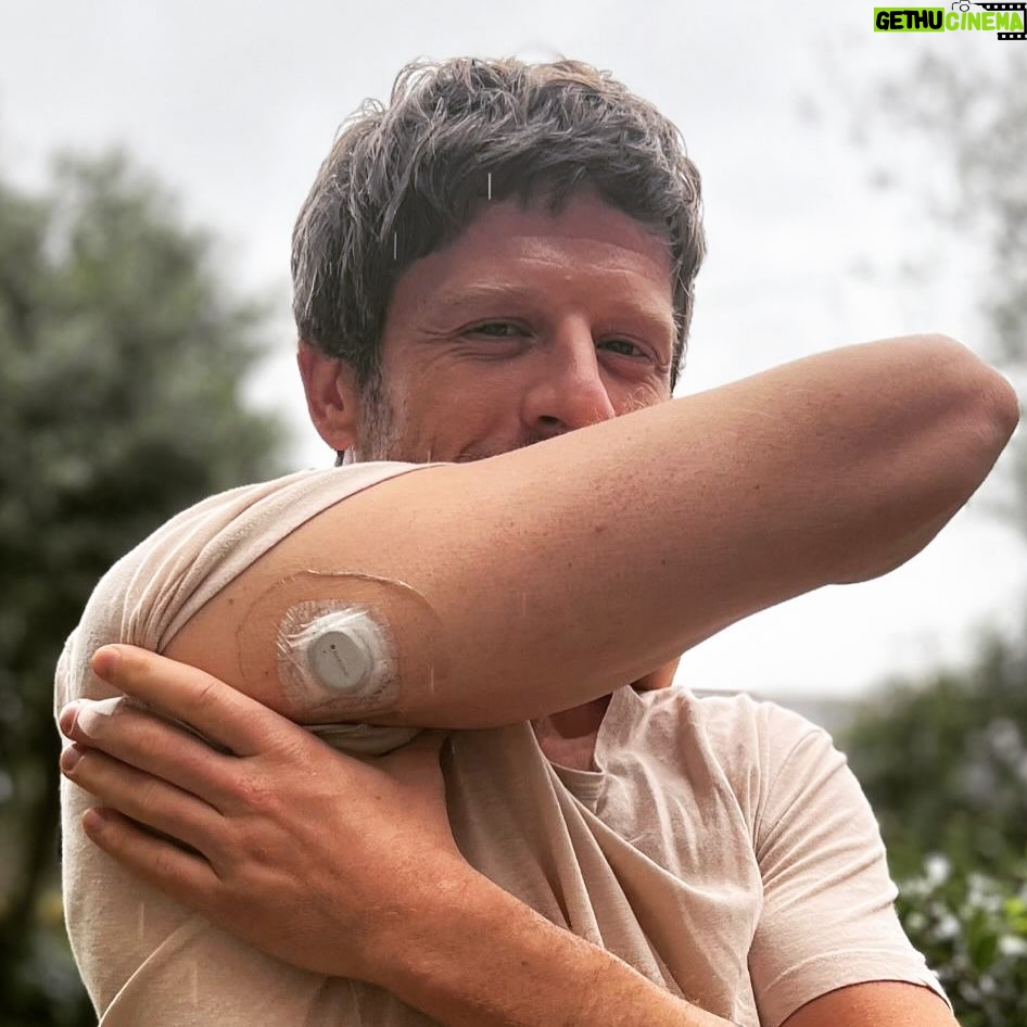 James Norton - 50.6K Likes - World Diabetes Day was last tuesday (I’m a little late to the party). This year @dexcomuk asked what we’d like the world to know about living with type 1 diabetes. One misconception I often come across is “that means you can’t eat sugar, right?”. The truth is we diabetics can enjoy a sugary pudding if we want one, we just have to make sure we administer the correct amount of insulin. The more sugary the desert, the more insulin required. And sometimes, when we’ve had too much insulin and are low on sugar (or hypoglycaemic) we need to eat to sugar as a matter of urgency. It’s all a very important and slightly tedious balancing act. And technology like Dexcom make that balancing a hell if a lot easier.
So hand over the brownie! 👊
#seediabetes @dexcom #ad #dexcomuk #dexcomwarrior