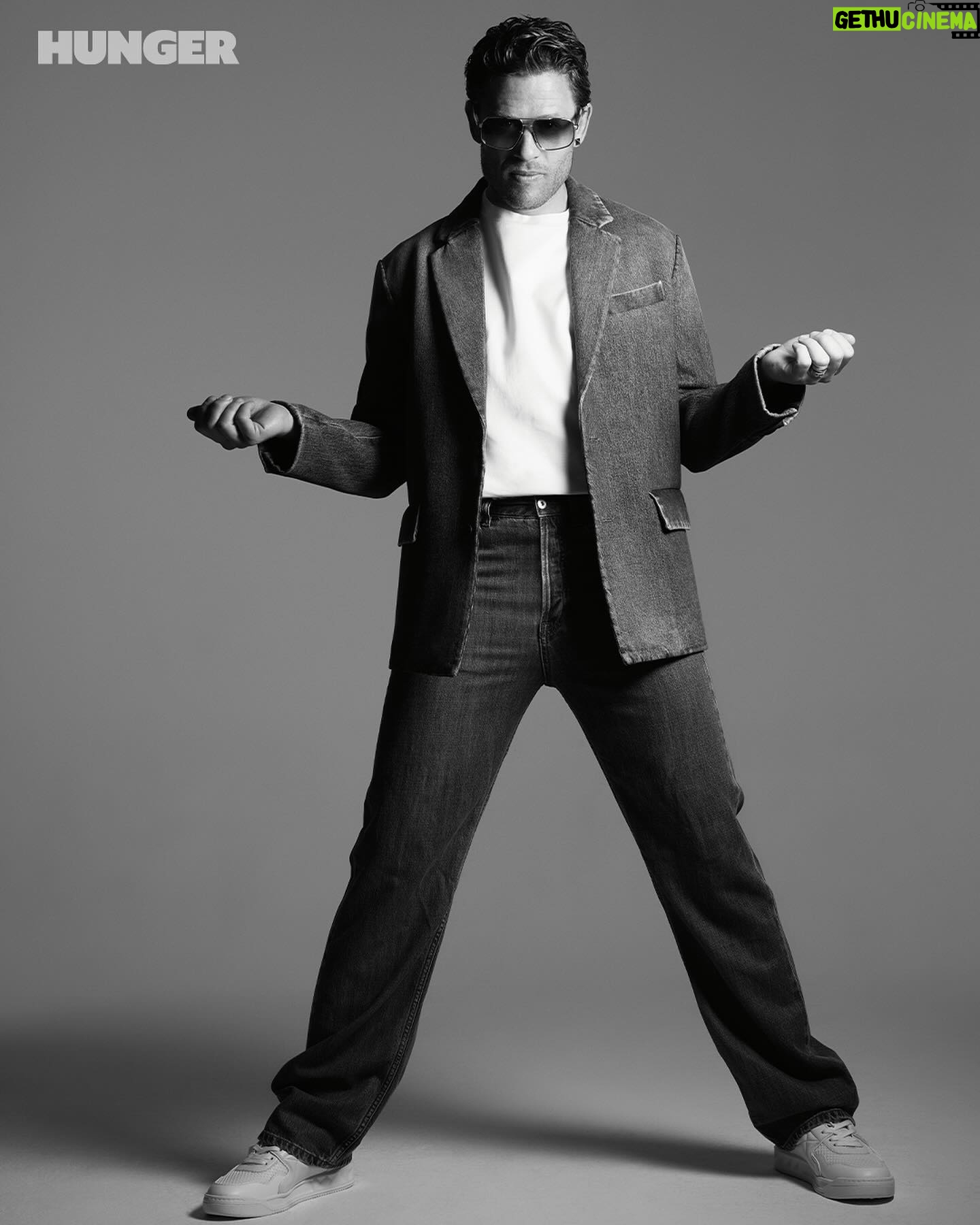 James Norton - 21.5K Likes - THE DREAMERS for HUNGER with RANKIN
The hype is real. Rankin is 👑
Wearing @cartier and @dbeyewear
Photographer @rankinarchive
Fashion and Beauty Director
@marcoantoniolondon @marcoantoniostylist
Writer @scarlettcoughlan
Groomer @petransellge at The Wall Group
Photographer Assistants @jdyevns @harrisongrantstudios
Producer @sarah__the__star
Production Coordinator @abbyrothwell
Retouching @trueblackstudio
@hungermagazine