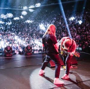 James Valentine Instagram - Currently flying to the first show of this tour filled with an enormous sense of GRATITUDE for all of you that make all of this possible nearly 20 years later!!! SEE YOU SOON MEXICO CITY!!! Photos by @bootswallace