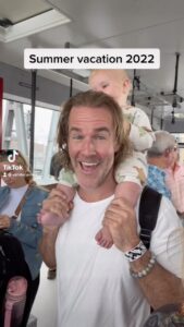 Actor James Van Der Beek HD Instagram Photos and Wallpapers October 2022