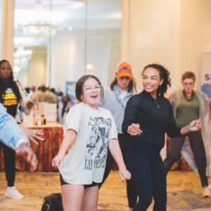 Jamie Colleen Instagram - One of my favorite things about being a mom: 

When I step out of my comfort zone to try something new, only to realize how much I love it because I’m doing it with her 😍😍

@divagirlcommunity 

#divagirlcommunity #divagirl #divamomma 
#zumba #momlife