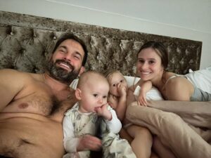 Jamie Jewitt Instagram - Bedtime 😴😊