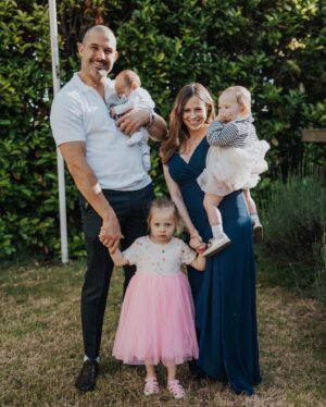 Jamie Jewitt Instagram - Such a lovely party to celebrate @jennyjewitt and @rickyjewitt at the weekend #40thweddinganniversary .💒. And our first photo as a family of five 🥰 (Nell was clearly not impressed to leave the dance floor for two minutes for the photo 🤣💕🎉) 📷 @_heyslater