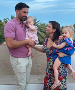 Jamie Jewitt Instagram - Lost files from 2023 📸! Top of my list of evening tasks atm is trying to finally sort out some photo albums of the last three years, so far I’ve made no actual progress in getting anything printed 🤣 but I have found so many pictures that I love that never made it on here
1. Party ready at @larocarara 🎉
2. Daddy’s girls 💚
3. The look of love… or us trying to work out which one of us is going to take the blame for forgetting to pack the pram for a weekend away 🤣
4. Nothing better than when your big sister finally wakes up to play!
5. Chill time with opposite thumb sucking
6. Little Nora starting to get hair 🥲💕
7. Summer girlies (Nora so excited to be dressed the same as her big sister 🤣🥰)
8. Besties ✌️
9. Christmas 2023 morning 💕
10. Christmas 2023 afternoon 😴🤣
