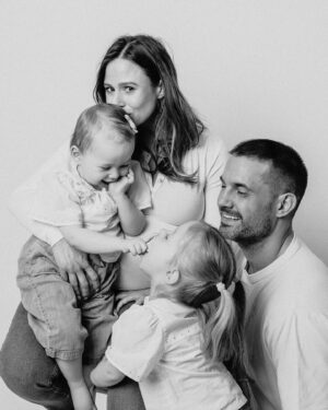 Jamie Jewitt Instagram - Our first proper family photos 🥰
Thank you for your messages, we haven’t disappeared to have the baby quite yet but I wasn’t well last week, which is why we went a bit quiet. Hopefully on the mend now before baby boy’s arrival ☺️. Before that we were lucky enough to squeeze in our first ever family photoshoot, we brought with us nothing but chaos and somehow @kelciejohnlewisportraiture turned that into this magic and we couldn’t be more grateful✨