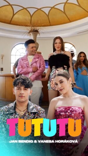 Jan Bendig Instagram - 🥳 PREMIÉRA 🥳 Náš nový duet TU TU TU s @vanesa_horakova_ je od teď i s klipem natočeným v nádherném Tunisku na Youtube! 🇹🇳 Tak ať se líbí a protancujete na něj nejednu noc. 💃🕺

Dejte nám vědět do komentářů co na něj říkáte. 😇 

Děkujeme i za každé sdílení tohoto videa u vás ve storíčku. 🙏🏽❤️

@discover_tunisia