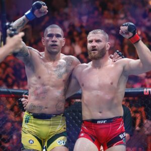 Jan Błachowicz Instagram - Jan Blachowicz thinks he’s proven superior to Alex Pereira and wants another chance to show it 😤

🔗 FULL STORY IN BIO