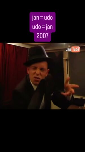 Jan Delay Instagram - legendäres interview aus #2007 , nach dem video-dreh zu #imarsch , mit eddie kante, udo als jan und jan als udo 😎😎 #judo halt 🥋💚🙏
.
#foreverjan #bestof #album #tour24 #jandelay #udolindenberg