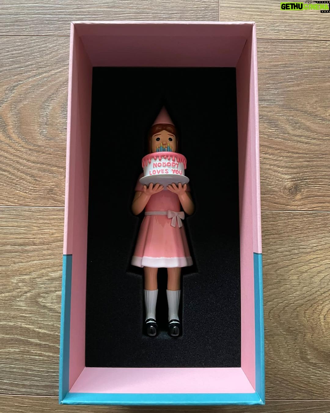 Jan Lam Hoi-Fung - 6.2K Likes - 個蛋糕另一面寫住LIKE I DO!
#JOANCORNELLA
#ARR
