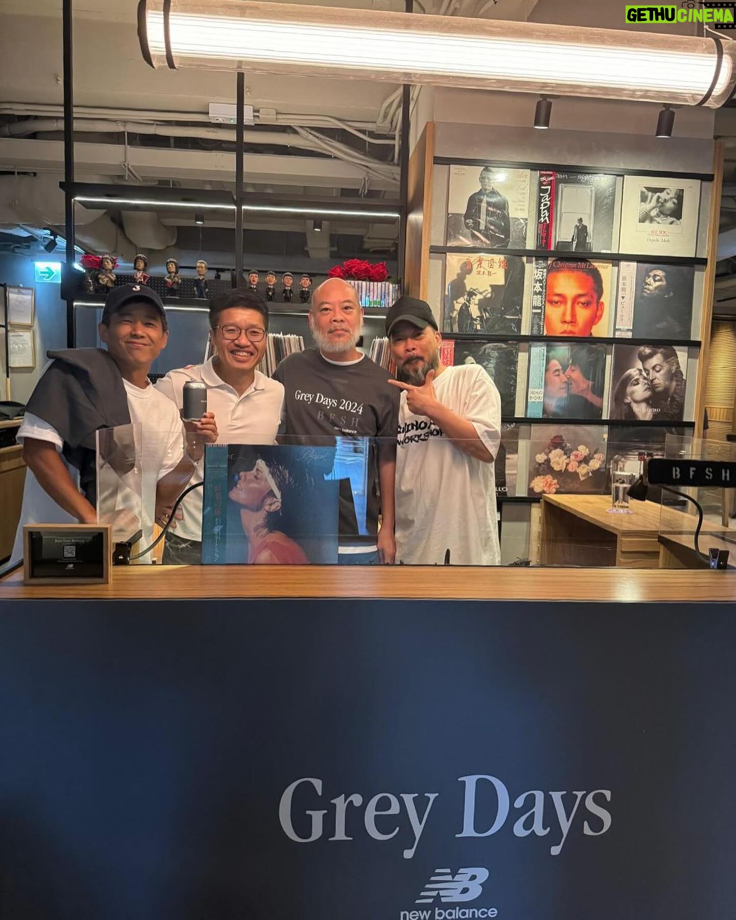 Jan Lam Hoi-Fung - 6.7K Likes - Thank God It’s Grey Day!
#NB
#GreyDays
