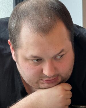 Jan Macák Instagram - 1/ Kypřič půdy 2/ Nikdy ani zbytkáč 3/ Winterpekáč 4/ Zátiší Rady 5/ Brigádně míchám aperol 6/ Tvoje fav horror trio 7/ Kulturní vložka 8/ mood 9/ dreamjob