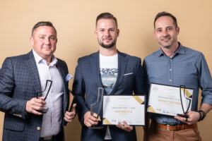 Jan Punčochář Instagram - Moc děkuji za včerejší ocenění Zlatý kuchař @gastroahotel a gratuluji vítězným klukům @jan_knedla  a @marekfichtner ! Jsem fakt poctěn, že jsem se já, takový kuchařský matador, umístil na krásném třetím místě:) Díky moc i za krásný večer všem pořadatelům. #janpuncochar #janpuncocharchef #zlatykuchar