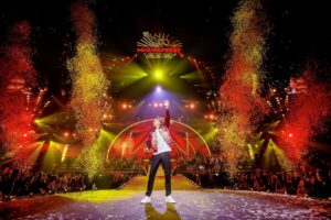 Jan Smit Instagram - Wauw, wauw, wauw! 🤩🔥 Wat was het een héérlijke eerste avond van het @muziekfeestvhj! Wat hebben we genoten… Morgen doen we het dunnetjes over! 🫶🎉 Foto’s: Ben Houdijk 📸 #muziekfeest #ziggodome #feest