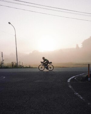 Jana Kesenheimer Instagram - After crossing the Japanese main island from Kagoshima to Hachinohe during the @japanese_odyssey by bike, we now still can't say more than hello (Konichiwa), thank you (arrigato) and ok (hai). 
But what we learned: no one will steal our bikes here, everyone is nice. Secondly, the snacks reveal an endless variety of discoveries (we soon no longer asked ourselves what they were, but only whether they tasted good). Thirdly: intensive long cycling in a pair is definitely as least as much fun as a sleep deprivated solo mission. 

Over the course of 2600 kilometers and 40,000 meters of altitude gain in just 9 days, we've embraced a mix of bivouacking and hotel stays, while also contending with autumn weather that not only painted the landscape with beautiful colors but also gave us a bit of a runny nose.

We captured so many photos during this journey that it was challenging to decide what to share first, but "Hai," here we go!

______
@specializedde @tailfincycling @pi_rope @7meshinc @supernova__design @evocsports @dotwatcher.cc @bikepackingcom 

#bikepacking #cycling #bike #bikelife #japan #cyclinglife #sworks #tailfin #biketouring #cicloturismo #bikewander #adventurecycling #adventure #outsideisfree #bicycle #bikepackinglife #biketravel #biketour #worldbybike #cycletouring #cyclingphotos #ridetherope #roadbike #bicycletouring #fromwhereiride #adventurebybike #travelbybike #iamspecialized #gravelride #travel
