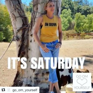 Jana Lee Hamblin Instagram - ᖇEᒪᗩ᙭ᗩTIOᑎ Iᔕ TᕼE KEY TO ᗯEᒪᒪᑎEᔕᔕ.
#repost 

Thank you @go_om_yourself for reminding me to play and have fun and “do nothing” sometimes.

I get very caught up and amped up with work. I am always trying to move things along. That can make me feel stressed. It can tire  me out.  And when I am low energy, my fire isn’t as bright.

I am so grateful for meditation and friends and family and nature and animals to keep me grounded and present. 

Thank you for the happiness Mommy!!

Sending each and every one of you so much love! ❤️