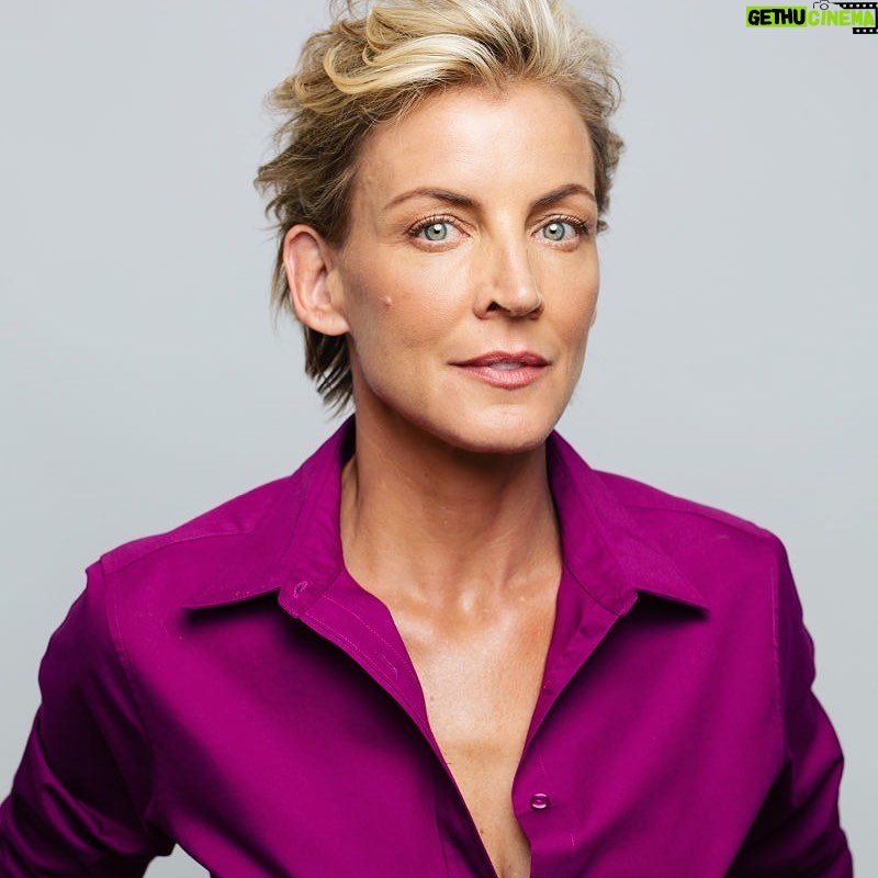 Jana Lee Hamblin - 860 Likes - IįįÆEįT Iį YOįįįEįŖį“.
One more amazing shot by the amazing @caitlinfisherphoto .
I talk to actors all the time about investing in themselves...in their careers.
One of the things we must have as actors is good headshots.
I have a list of wonderful headshot photographers that i share in my class. The first one on my list is Caitlin Fisher.
If you have questions, please DM me and I will be happy to get back to you!
Thanks again @bethsteinagency for referring this gem to me.
I am grateful!
Sending each and every one of you so much love.ā¤ļø