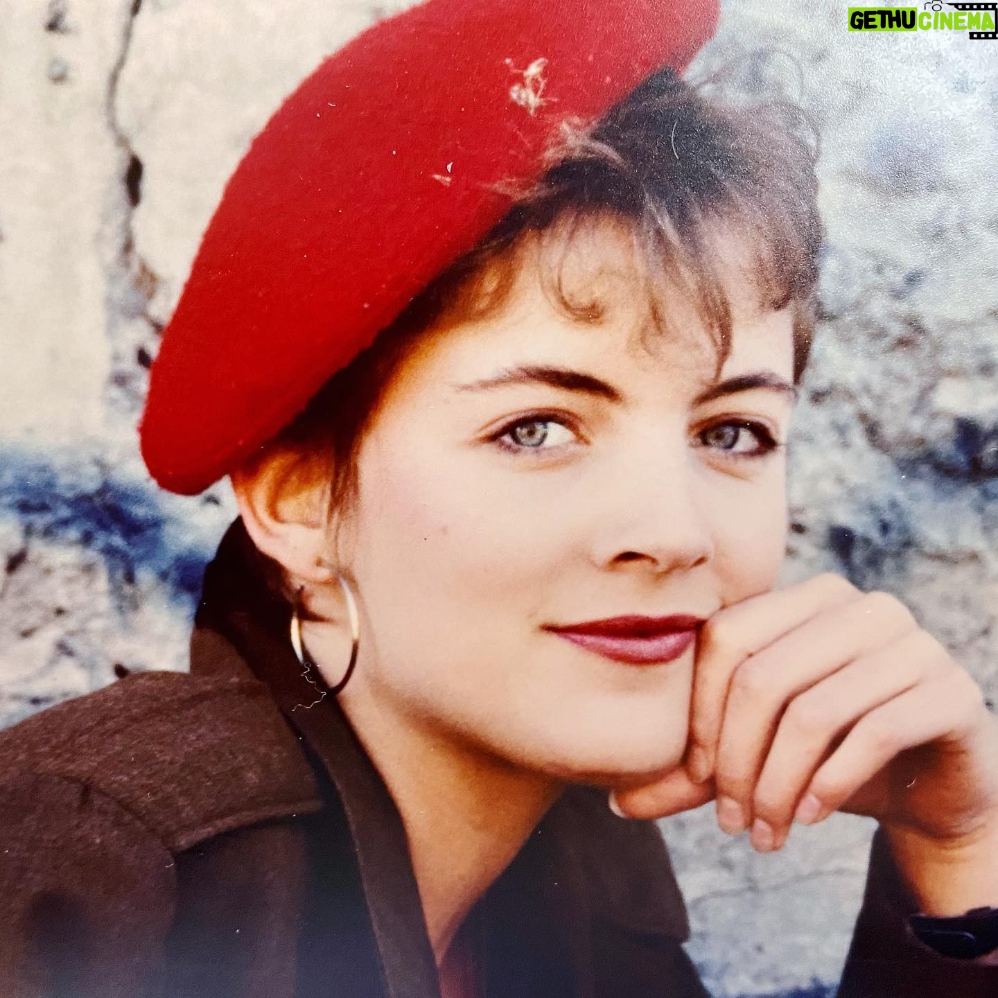 Jana Lee Hamblin - 598 Likes - 1987… you were something else.
#jauntycap
Thank you @robbie_no_filter for sending this to me. Even though I didn’t recognize who it was when I first saw it!!