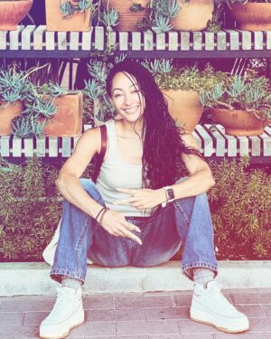 Janab Kareem Instagram - VIBES.. Multi Tasking at its finest (From Humanitarian updates, Filming Prep, Travel Prep, Fam Life, Self Care 💪🏽… and making new connections)… Appreciate the positive vibes, calls, and new news I was just updated on 💯… with so much going on in the world 🌍.. where I get updates daily (heart breaking).. I’m grateful for all the positive moments I’m able to take in ✨…. Update: Just know some really really cool 😎 things are in the works… in all areas.. I’m REALLY excited for this next phase that I’m able to get into.. people close to me better get ready too lol…goshhh LETS GET IT… as I was messaged 😆 😉